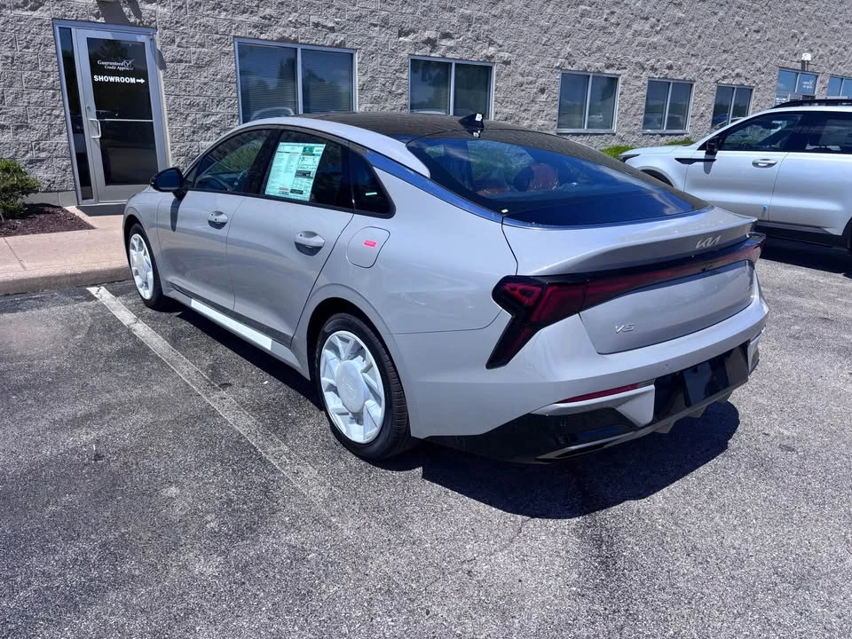 2026 Kia Optima/K5 - Image 4 of 10