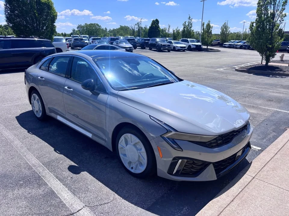 2026 Kia Optima/K5 - Image 2 of 10