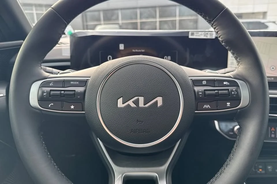 2026 Kia Optima/K5 - Image 8 of 12