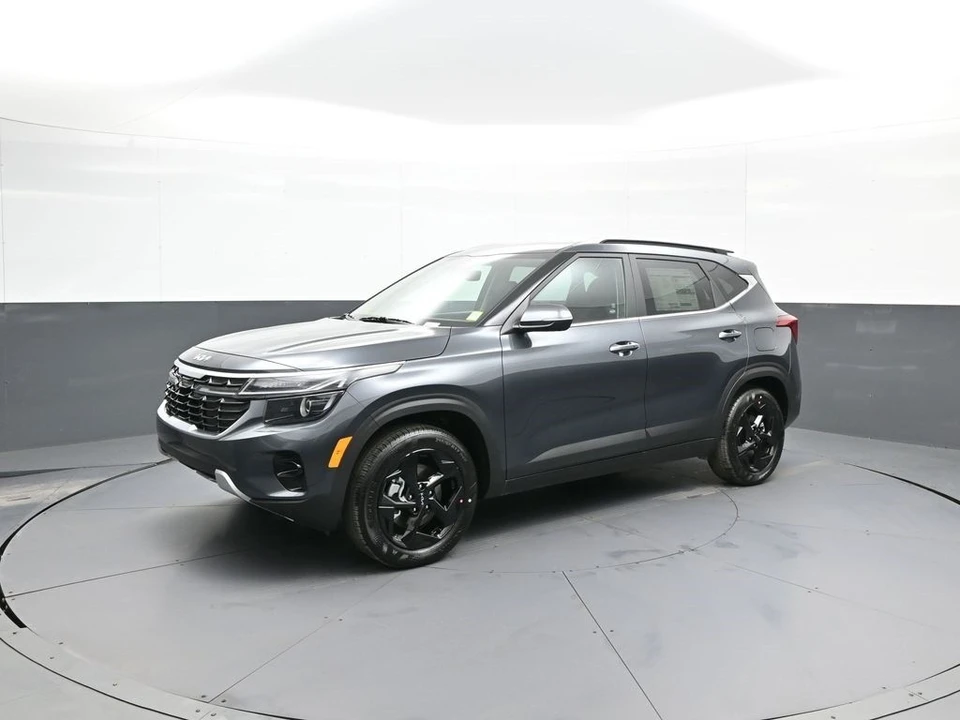 2026 Kia Seltos - Image 10 of 12