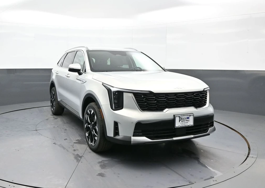 2026 Kia Sorento - Image 3 of 21