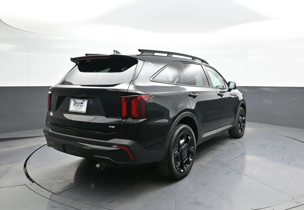2026 Kia Sorento - Image 6 of 21