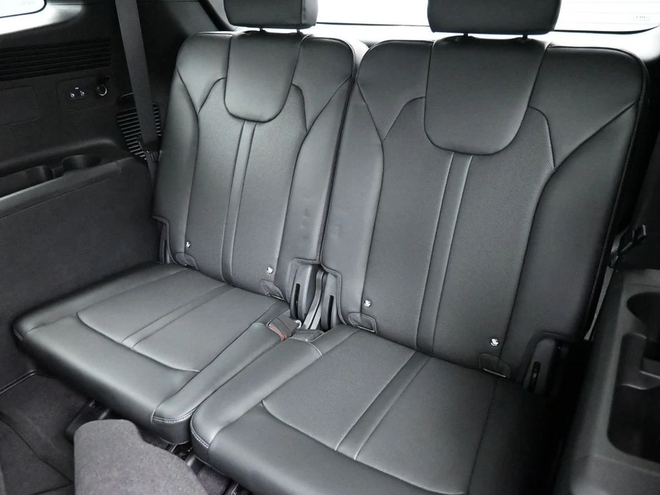 2026 Kia Sorento - Image 21 of 21