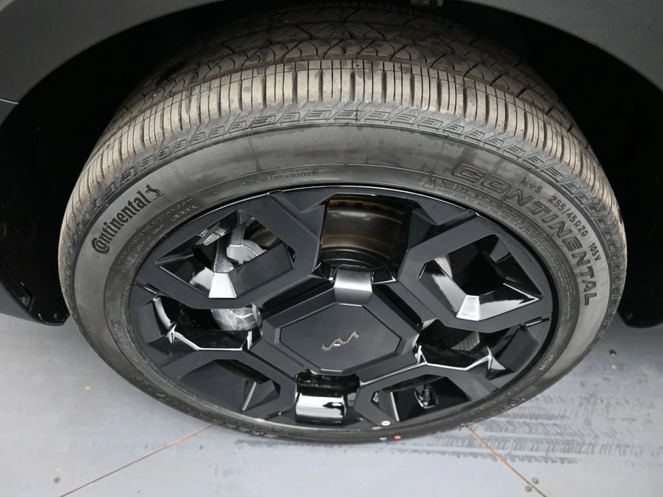 2026 Kia Sorento - Image 14 of 21