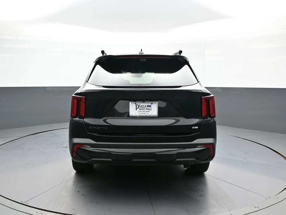 2026 Kia Sorento - Image 7 of 21