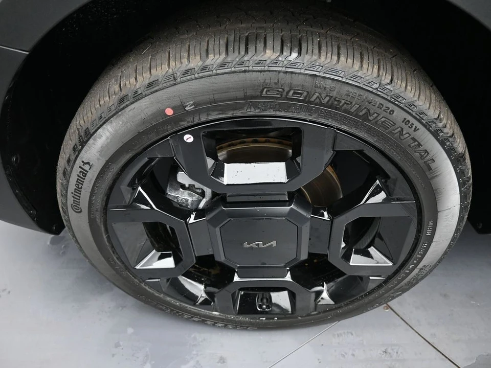 2026 Kia Sorento - Image 14 of 21