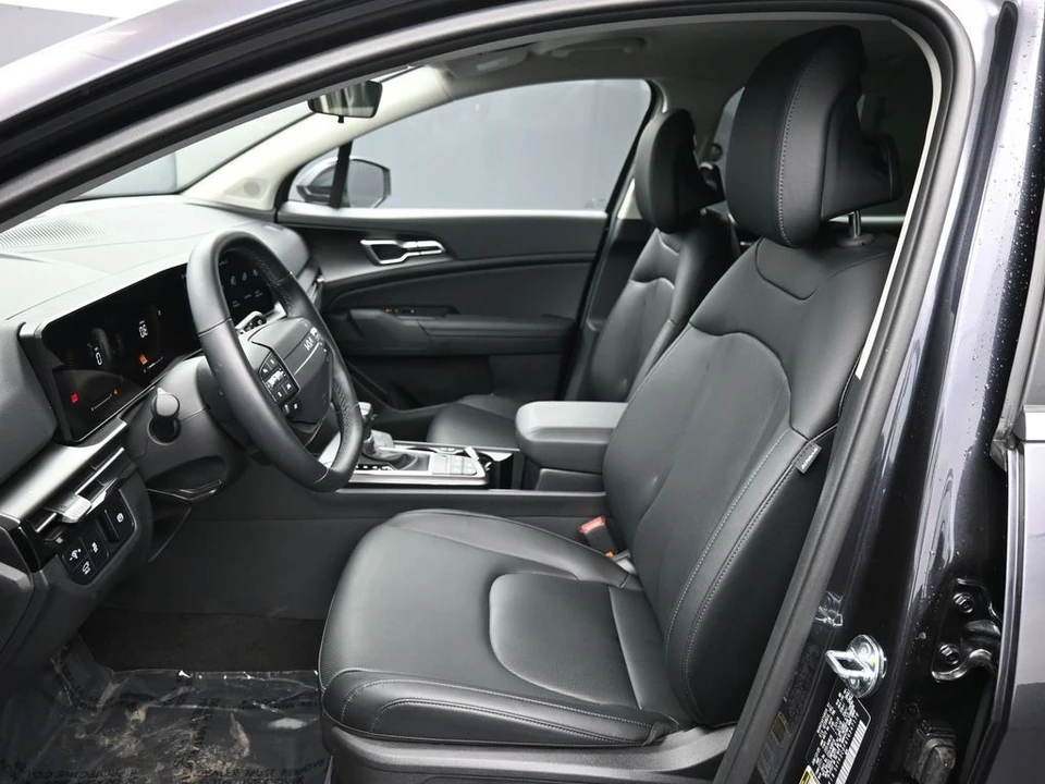 2026 Kia Sportage - Image 18 of 21