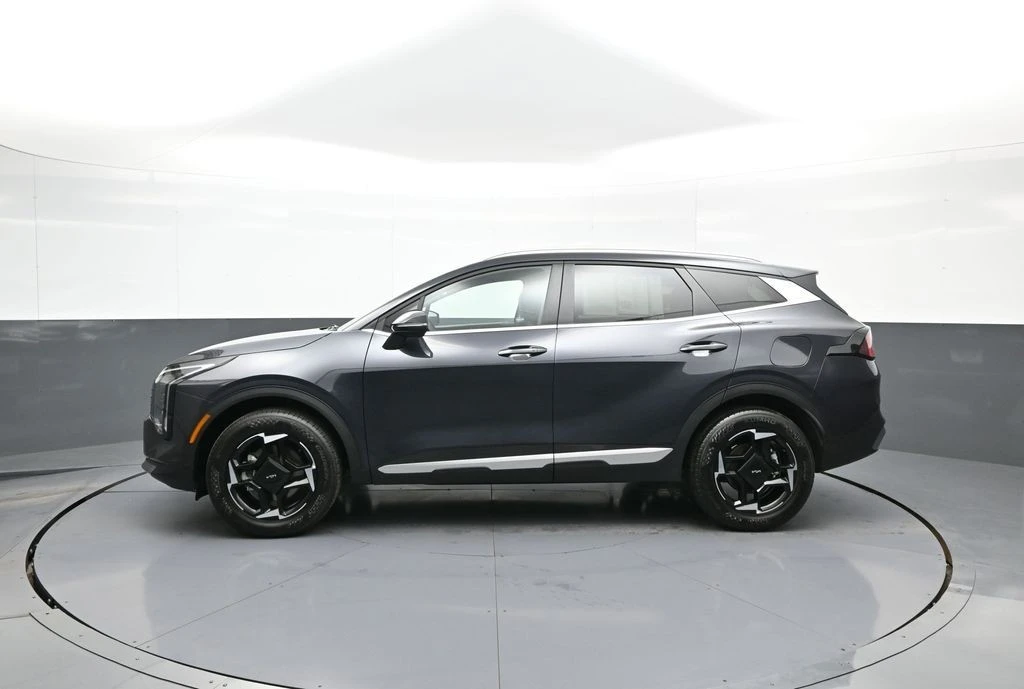 2026 Kia Sportage - Image 9 of 21