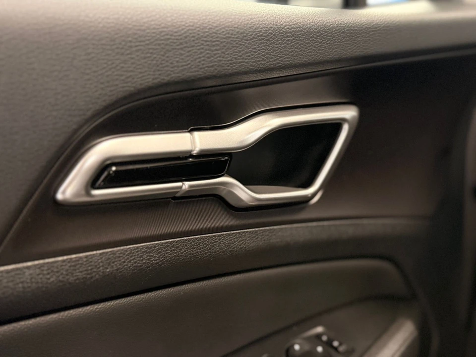 2026 Kia Sportage - Image 14 of 21