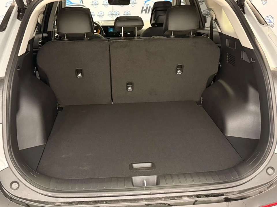 2026 Kia Sportage - Image 20 of 21