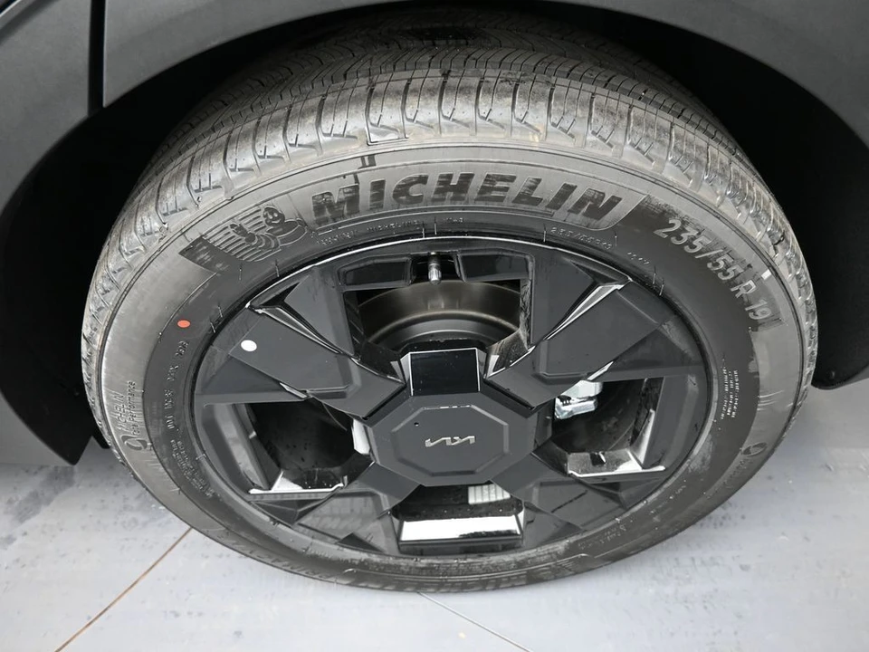 2026 Kia Sportage - Image 15 of 21