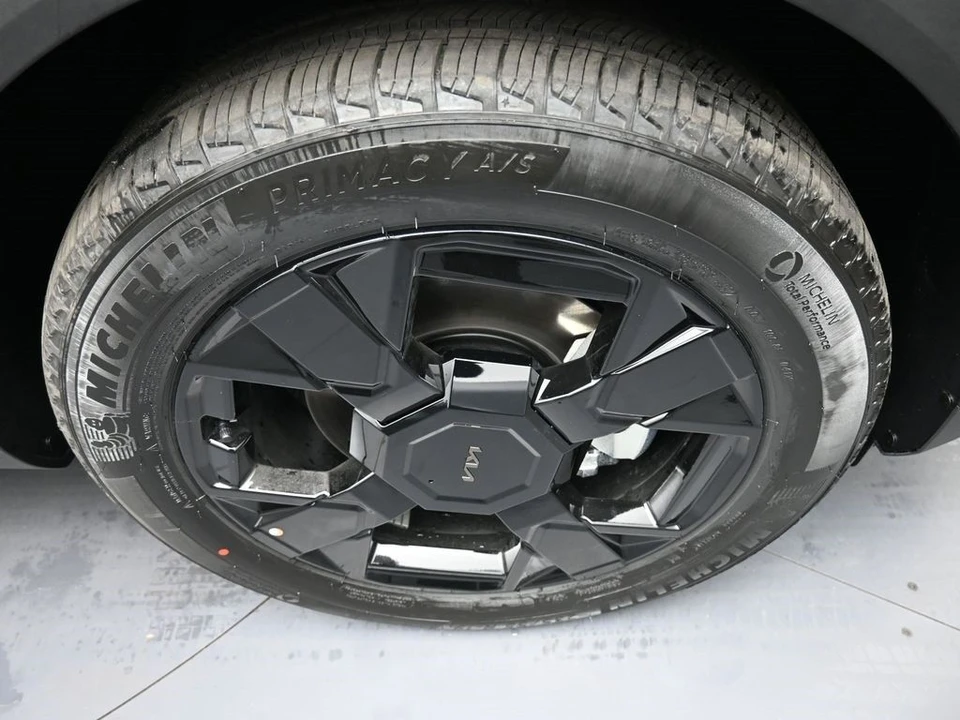 2026 Kia Sportage - Image 13 of 21