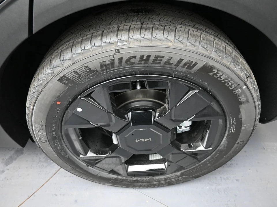 2026 Kia Sportage - Image 15 of 21
