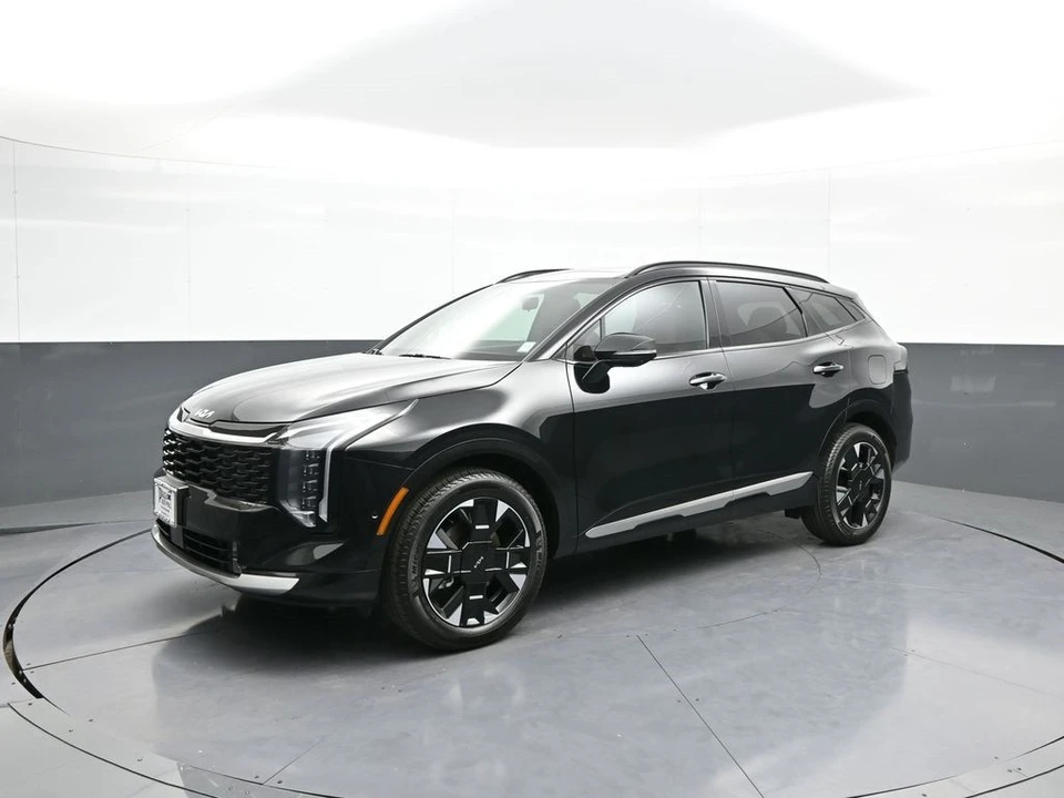2026 Kia Sportage - Image 10 of 12