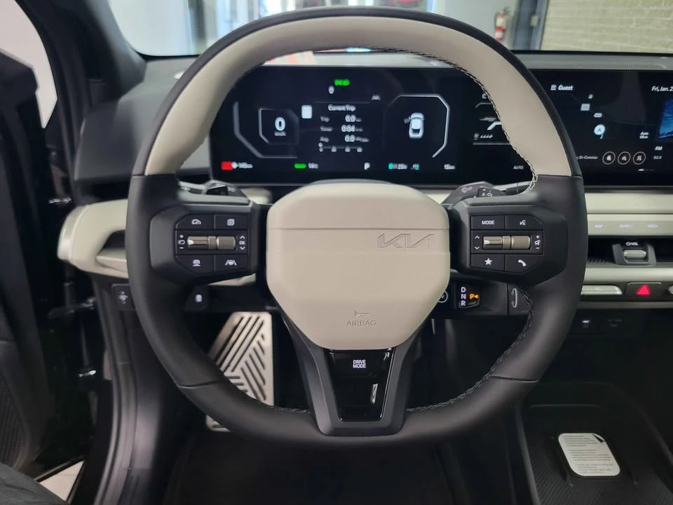 2026 Kia EV4 - Image 14 of 19