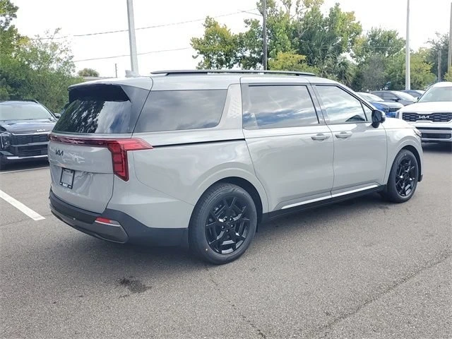 2026 Kia Carnival - Image 6 of 20