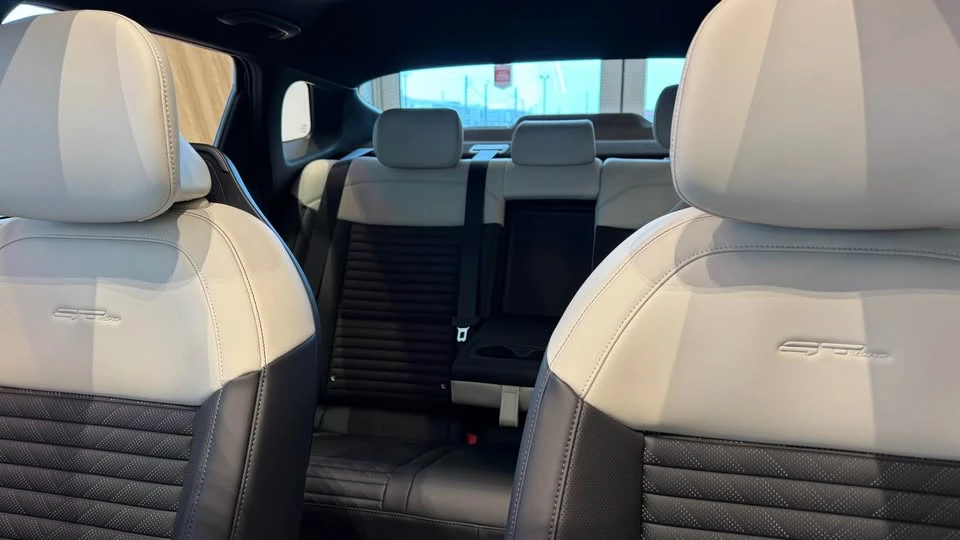 2026 Kia EV4 - Image 6 of 8