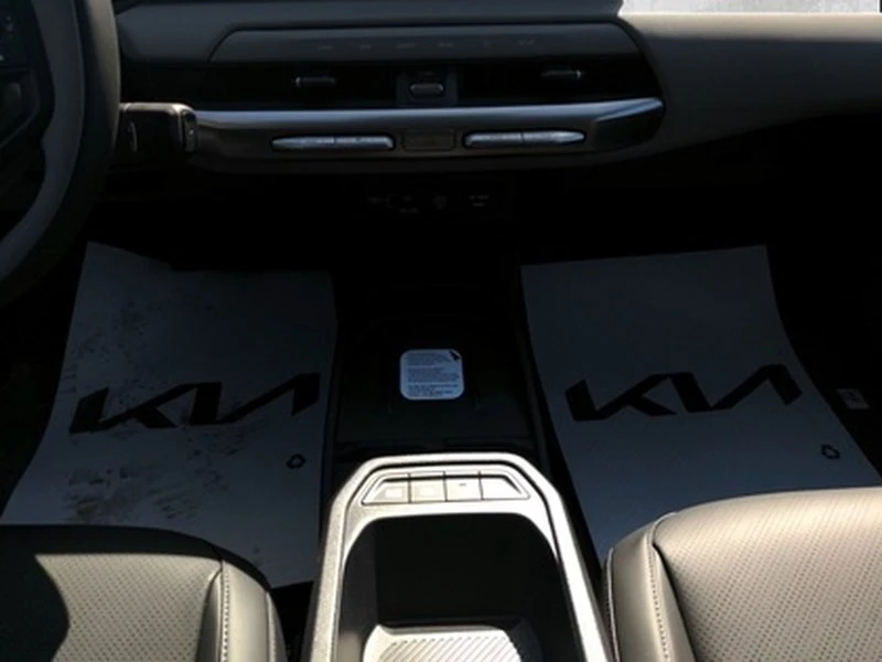 2026 Kia EV4 - Image 13 of 17