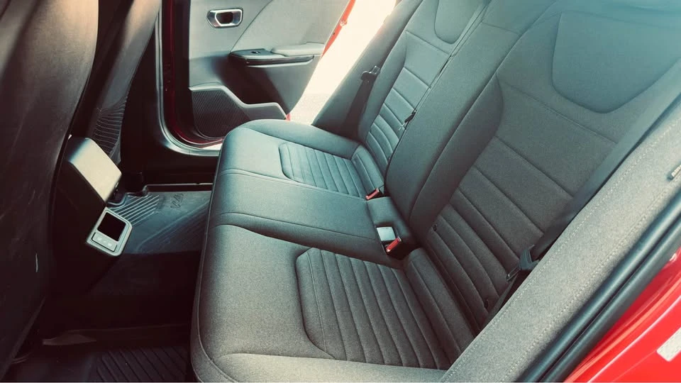 2026 Kia K4 - Image 15 of 20