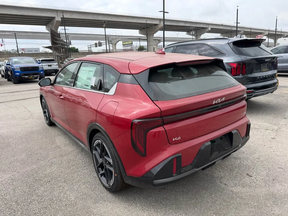 2026 Kia K4 - Image 4 of 8