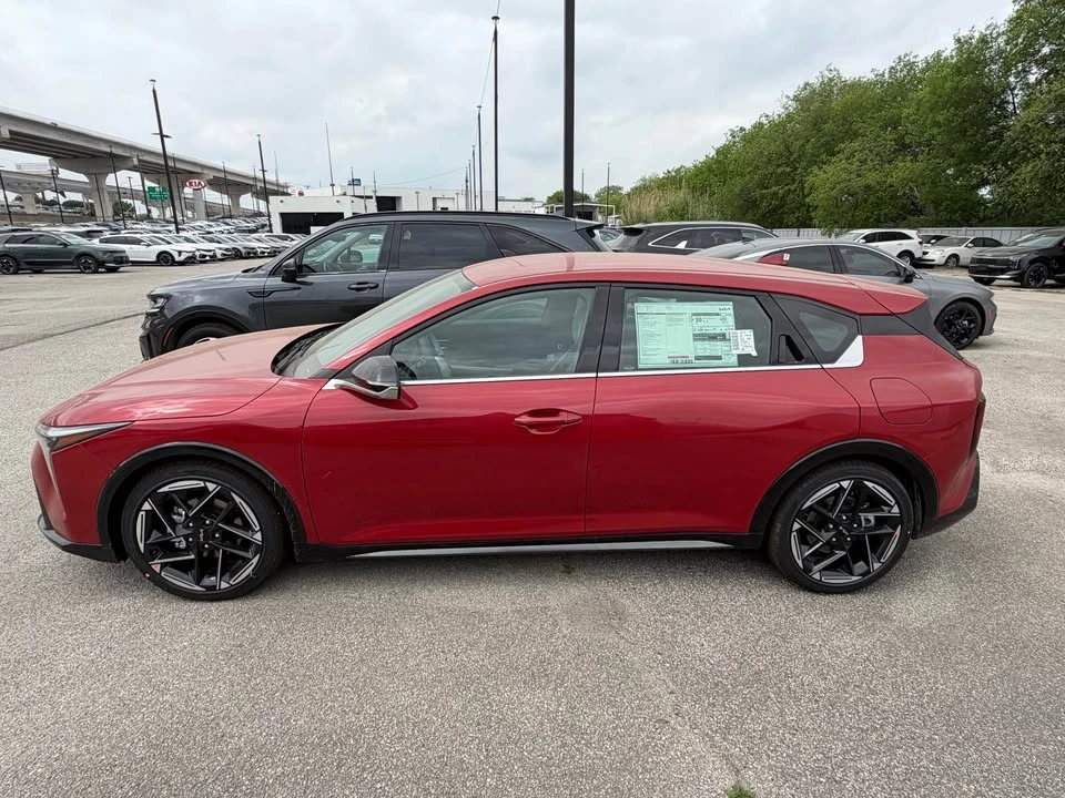 2026 Kia K4 - Image 3 of 8