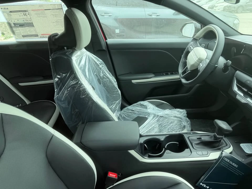 2026 Kia K4 - Image 7 of 8