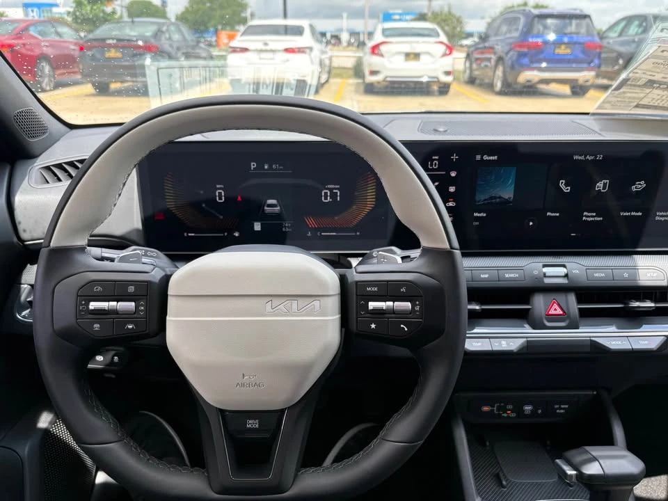 2026 Kia K4 - Image 8 of 9