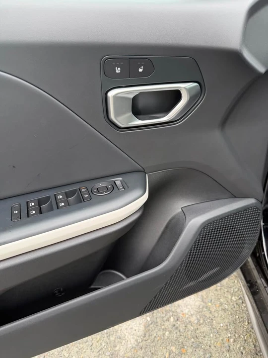 2026 Kia K4 - Image 10 of 19