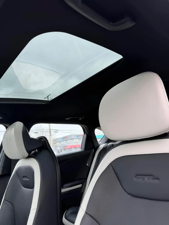 2026 Kia K4 - Image 9 of 19