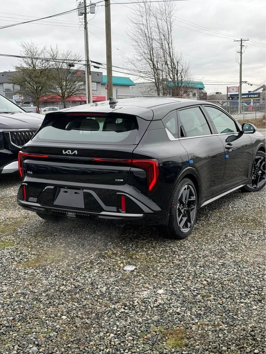 2026 Kia K4 - Image 15 of 19
