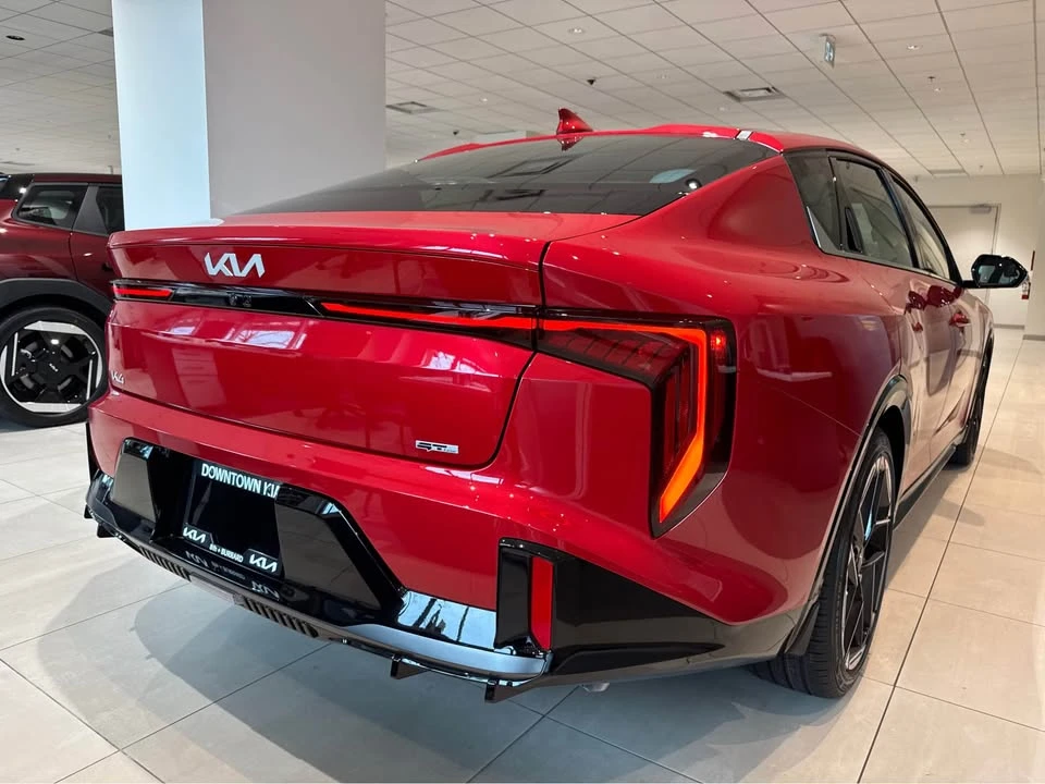 2026 Kia K4 - Image 3 of 17