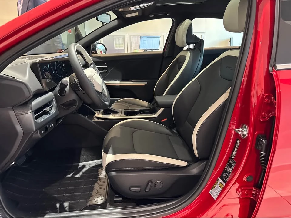 2026 Kia K4 - Image 7 of 17