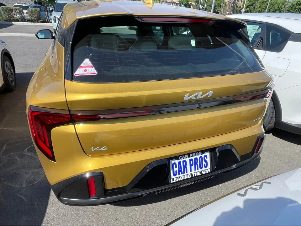 2026 Kia K4 - Image 4 of 6