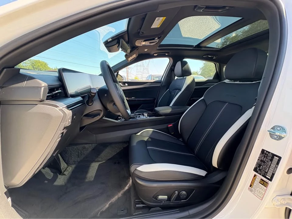 2026 Kia Optima/K5 - Image 10 of 11
