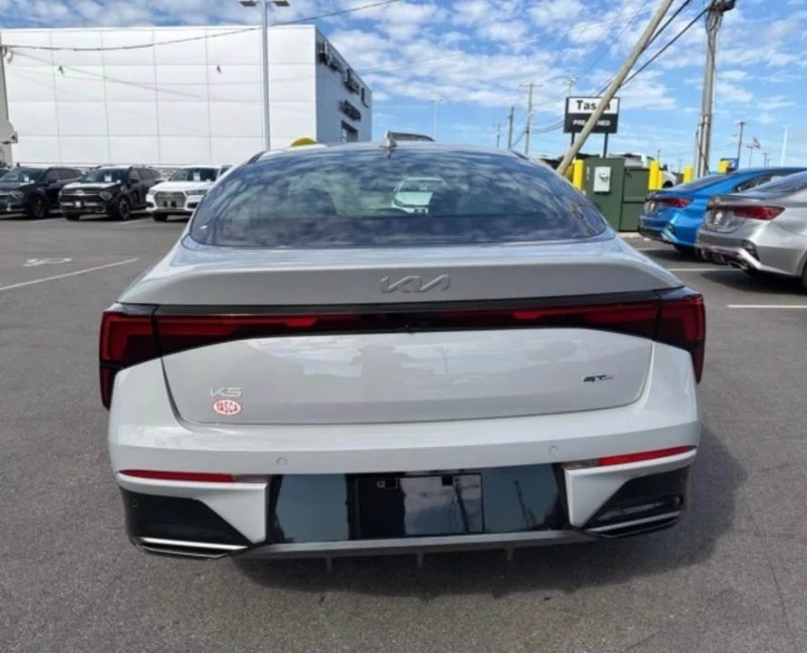 2026 Kia Optima/K5 - Image 4 of 15