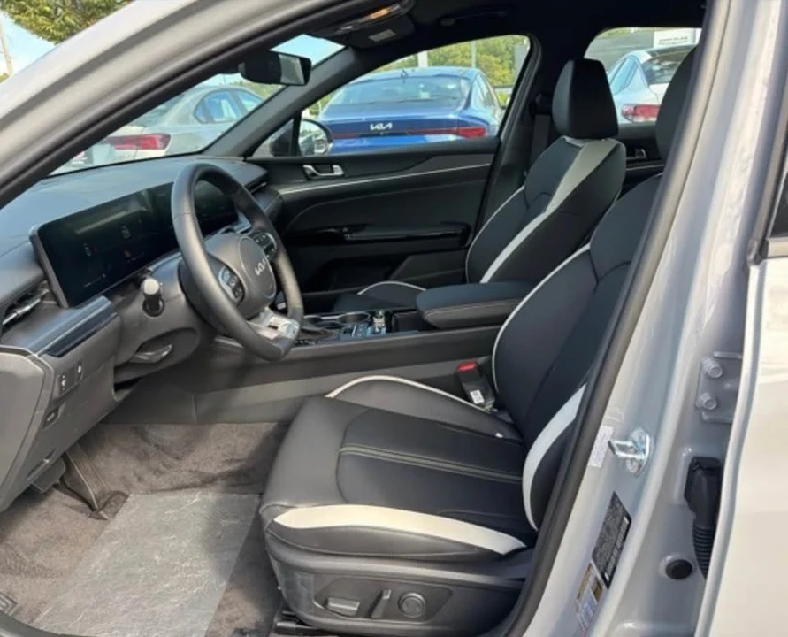 2026 Kia Optima/K5 - Image 6 of 15