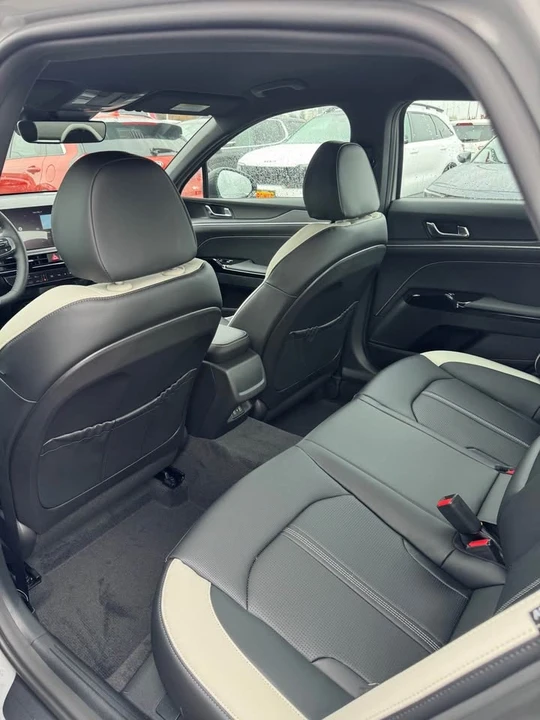 2026 Kia Optima/K5 - Image 8 of 8