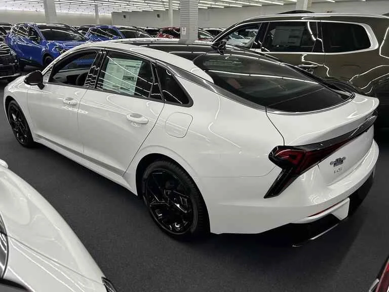 2026 Kia Optima/K5 - Image 5 of 16