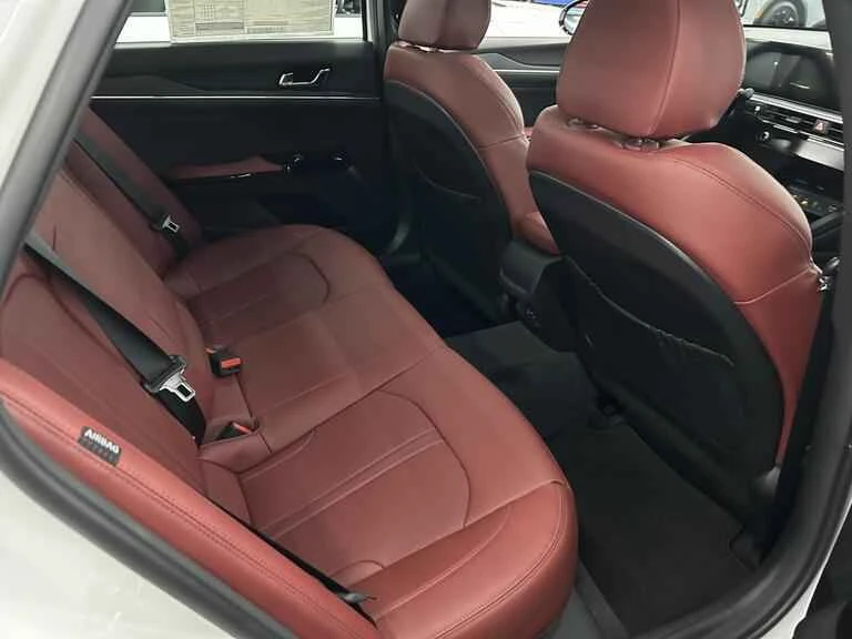 2026 Kia Optima/K5 - Image 8 of 16