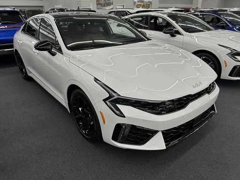 2026 Kia Optima/K5 - Image 3 of 16