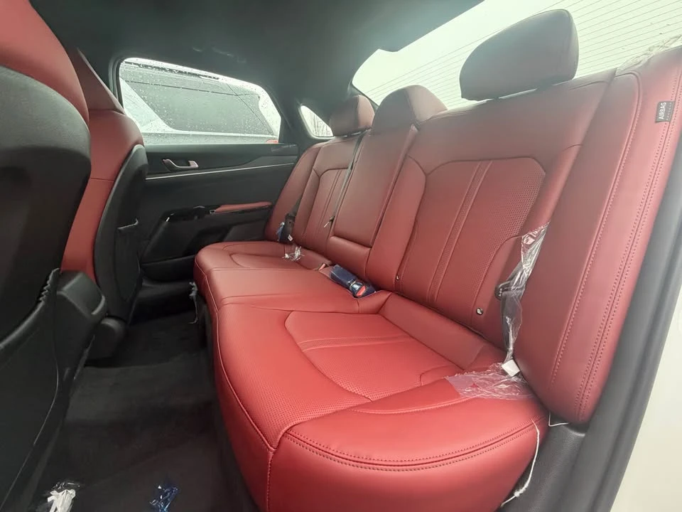 2026 Kia Optima/K5 - Image 8 of 10