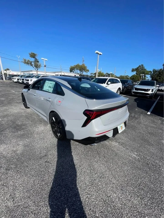 2026 Kia Optima/K5 - Image 8 of 17