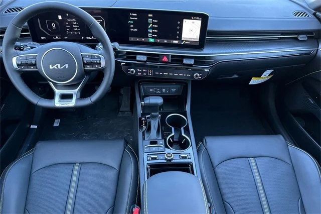 2026 Kia Optima/K5 - Image 12 of 17