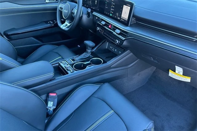 2026 Kia Optima/K5 - Image 13 of 17