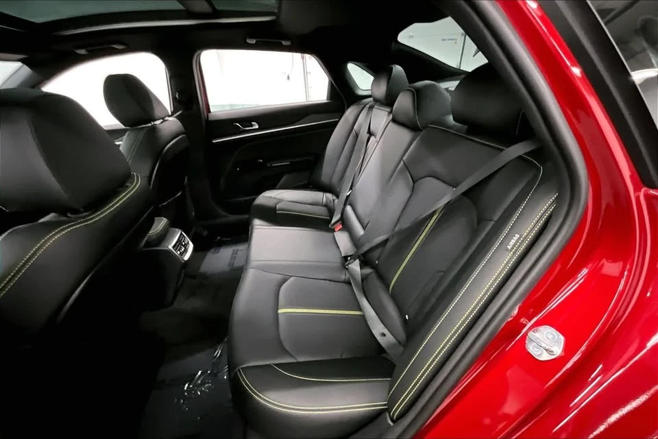 2026 Kia Optima/K5 - Image 9 of 18