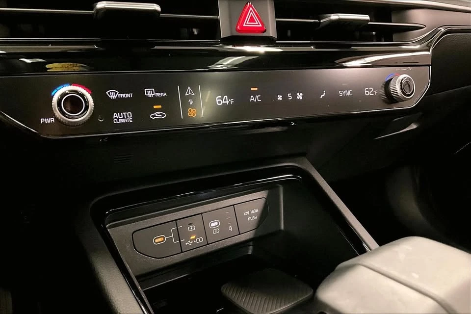 2026 Kia Optima/K5 - Image 16 of 18