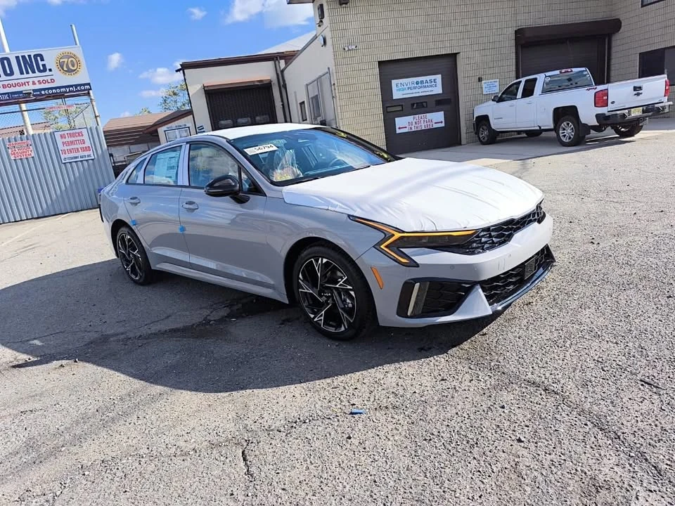 2026 Kia Optima/K5 - Image 2 of 9
