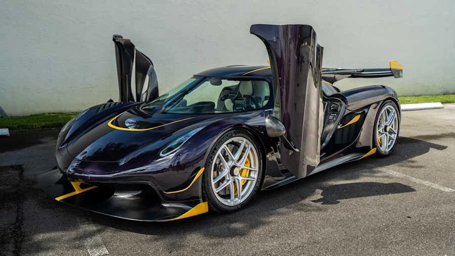 2026 Koenigsegg Jesko - Image 11 of 31