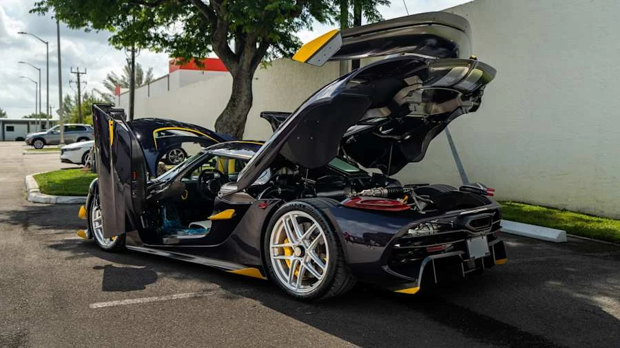 2026 Koenigsegg Jesko - Image 21 of 31