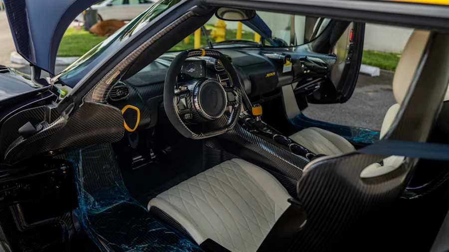 2026 Koenigsegg Jesko - Image 28 of 31